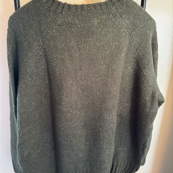 Old Navy Women’s Olive Crewneck Sweater - Picture 3 of 3